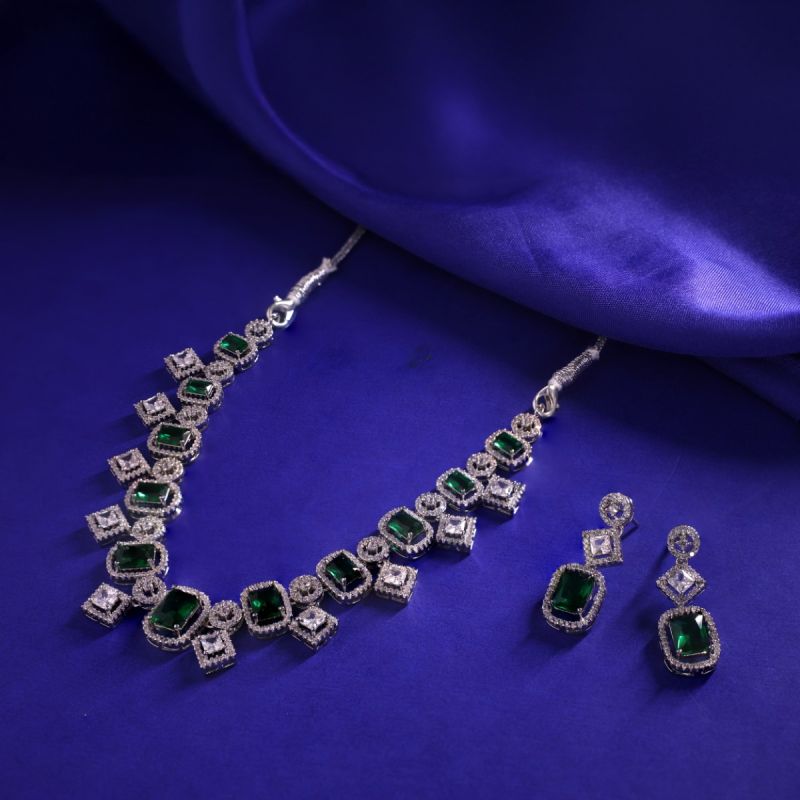 Greenish Enchant Necklace Set