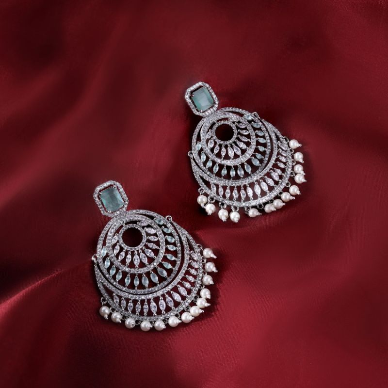 Conventional Grace Earrings
