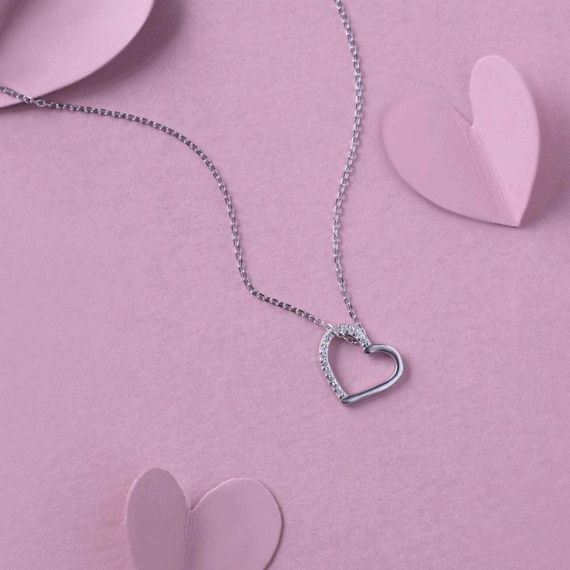 Heartthrob Silver Chain Pendant